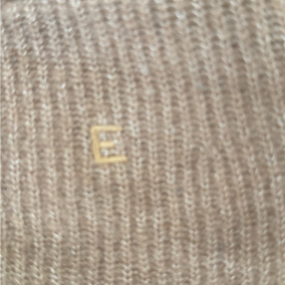 Everlane Cozy Stretch Shorts in Camel - Picture 6 of 8